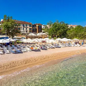 Blue Waves Kroatien