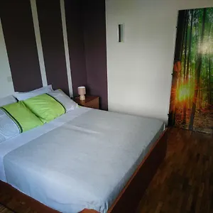 Summer Night Dream Apartment