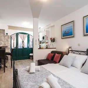 Apartment Cambi